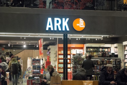 ARK Bokhandel på Oslo Sentralstasjon